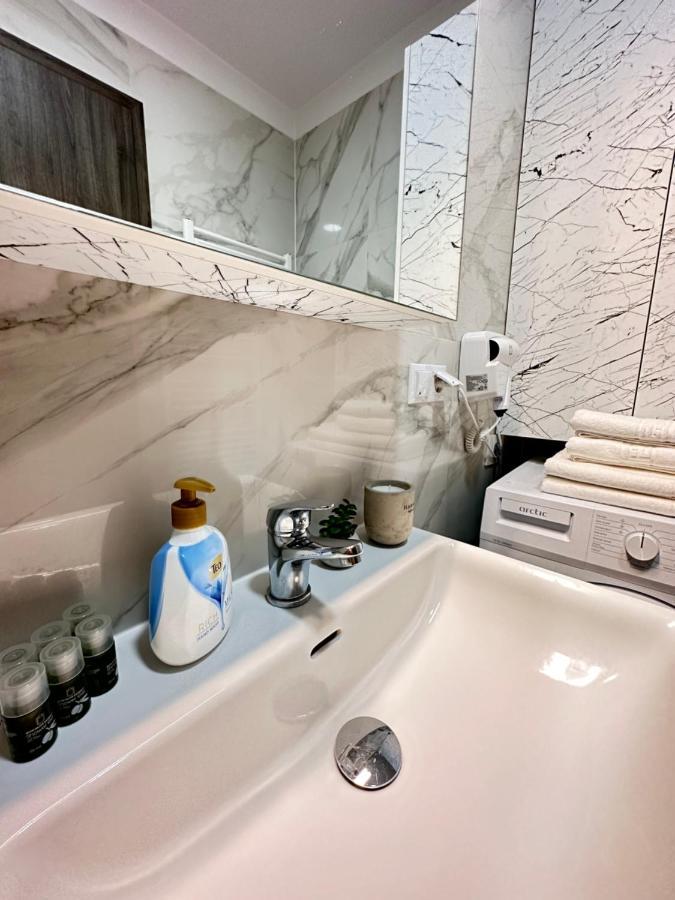 Deluxe Cozy Apartments - Coresi Mall #Брашов Экстерьер фото
